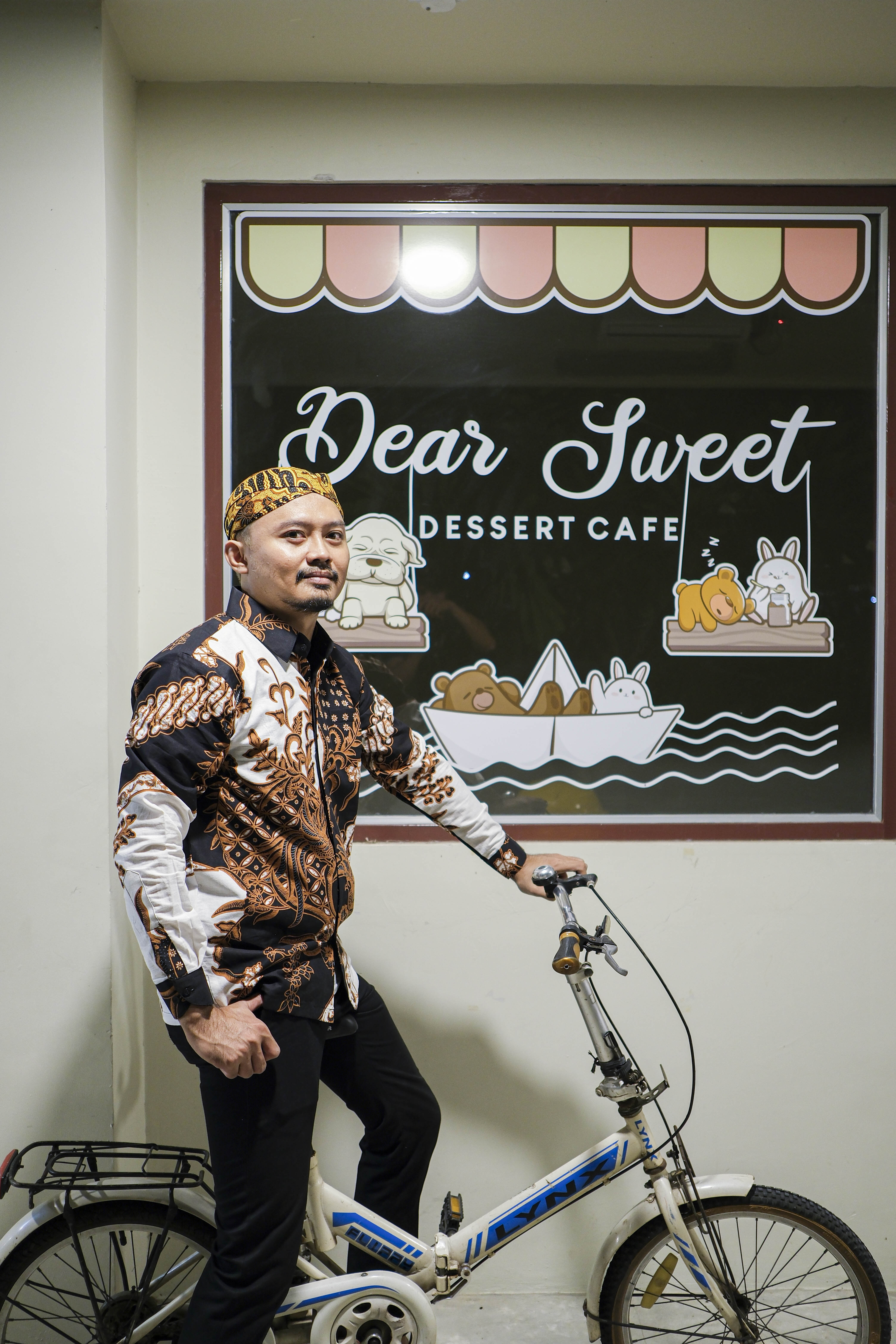 cover-JAYANEGARA PUTIH Kemeja Batik Pria Solo Lengan Panjang Lapis Furing BY Mbahblangkonsolo-1