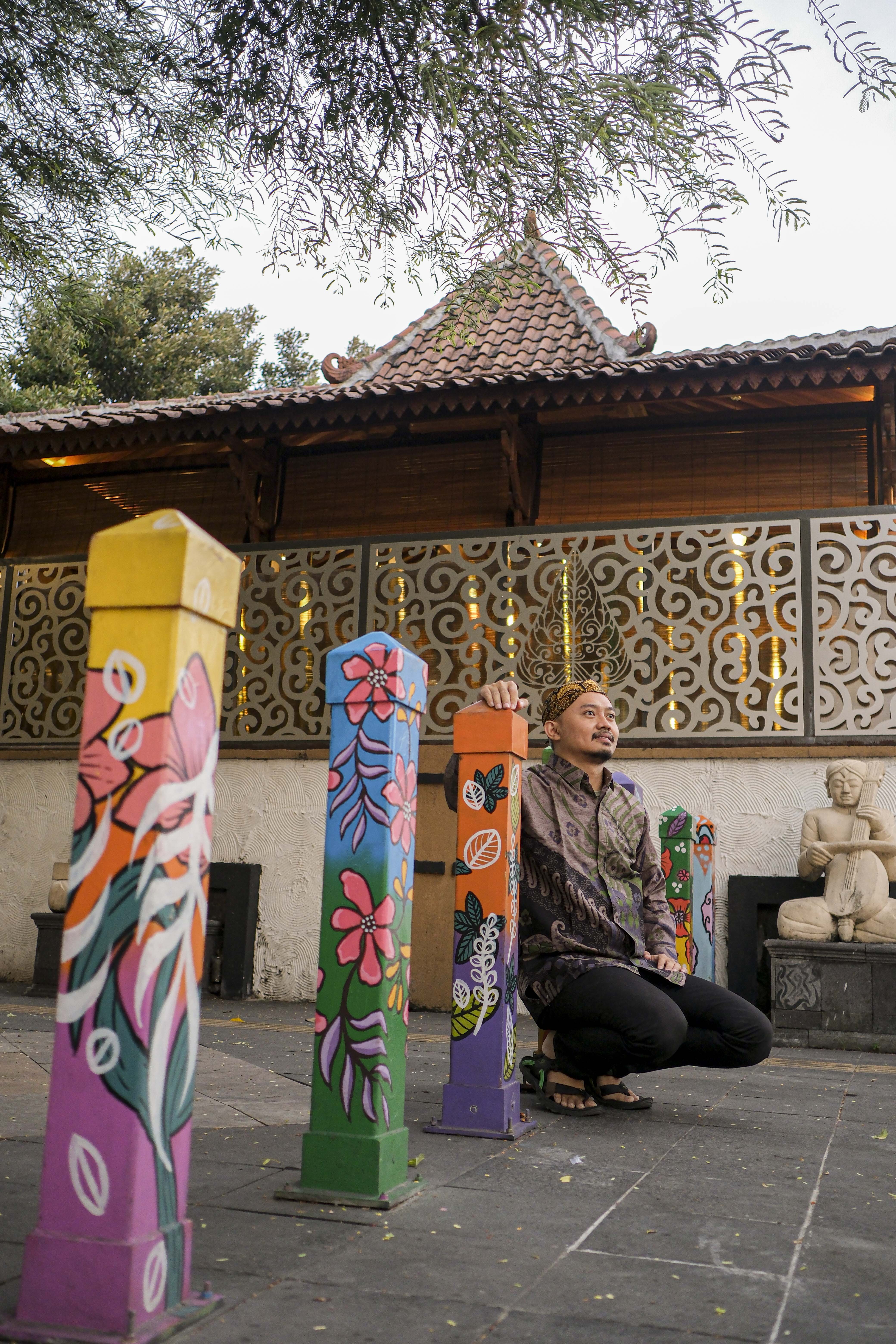 img-HANUNG Kemeja Batik Pria Solo Lengan Panjang Lapis Furing BY Mbahblangkonsolo-3