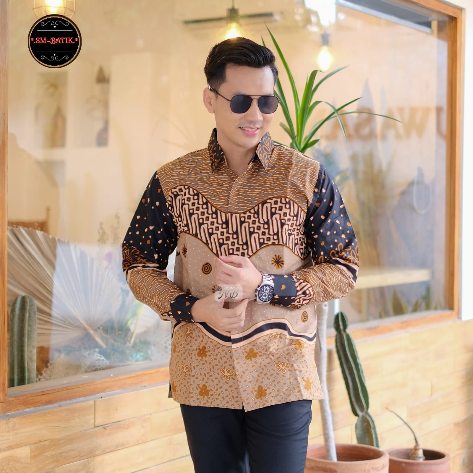 cover-AYNUN Kemeja Batik Pria Solo Lengan Panjang Lapis Furing BY SM-1