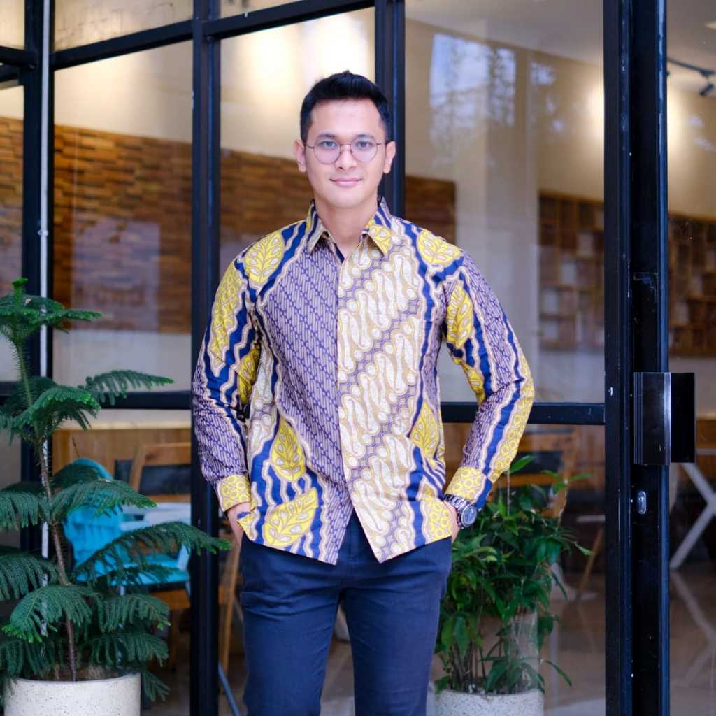 cover-PARANG GEDE CILIK Kemeja Batik Pria Solo Lengan Panjang Lapis Furing By BATIKSOLOAMANAH-1