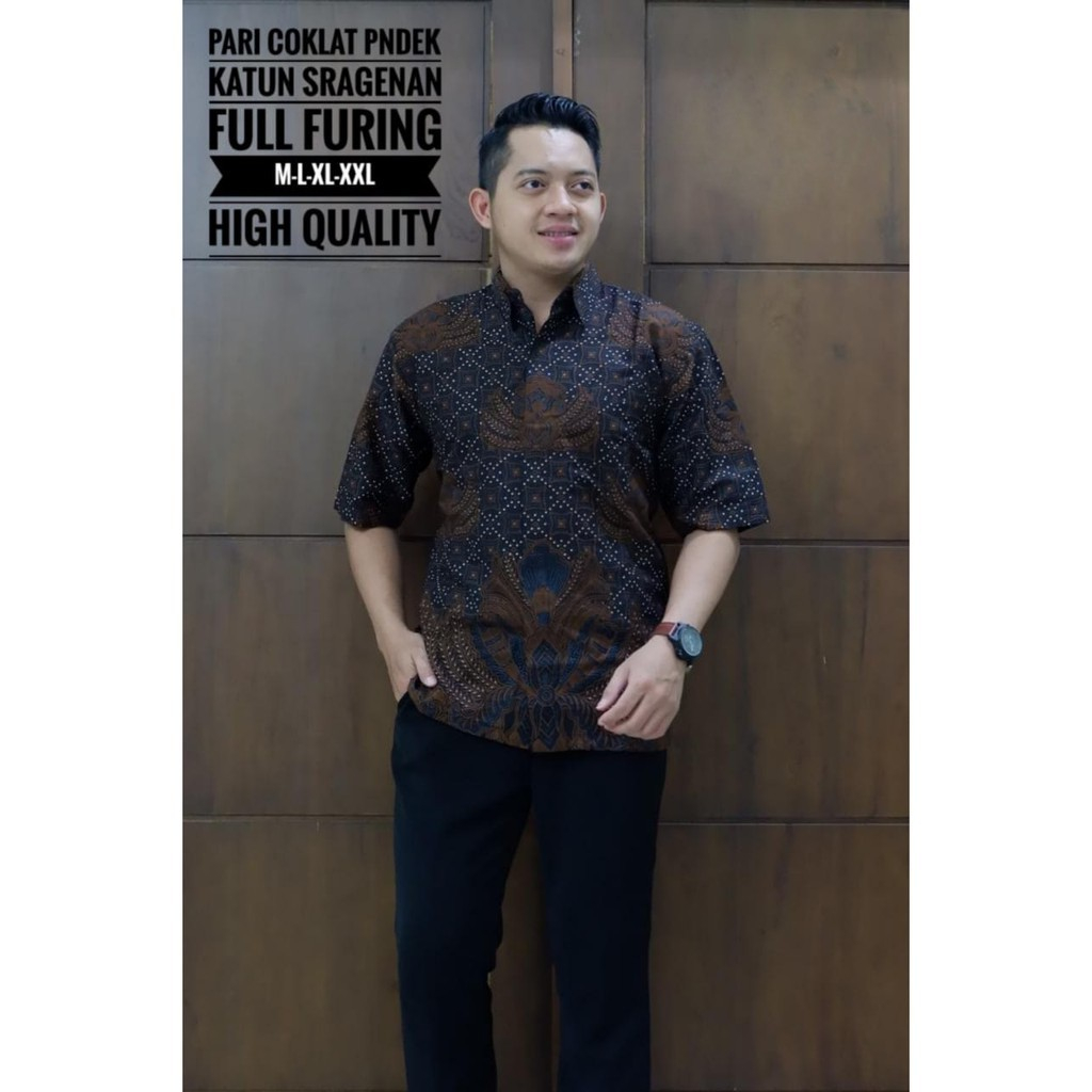 cover-PARI COKLAT Kemeja Batik Pria Solo Lengan Pendek Lapis Furing By BATIKSOLOAMANAH-1