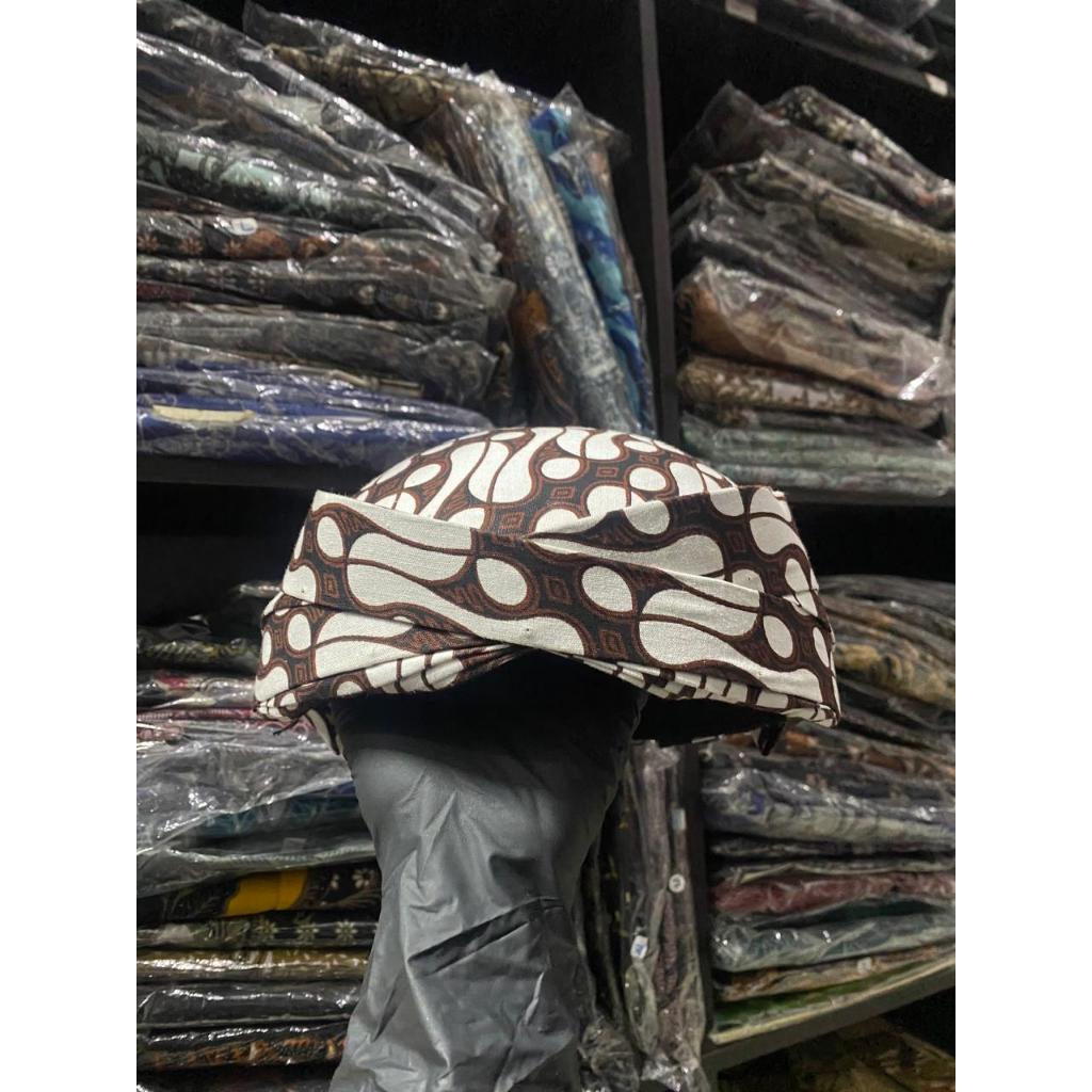 cover-BLANGKON SOLO PARANG LERENG PUTIH BATIKSOLOAMANAH DEWASA-1