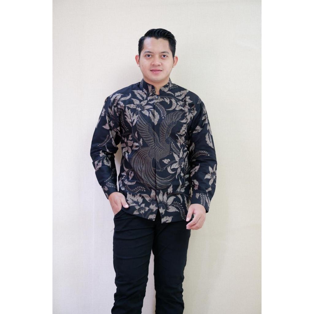 cover-KOKO SEMAR MANUK Kemeja Batik Pria Solo Lengan Panjang Lapis Furing By BATIKSOLOAMANAH-1