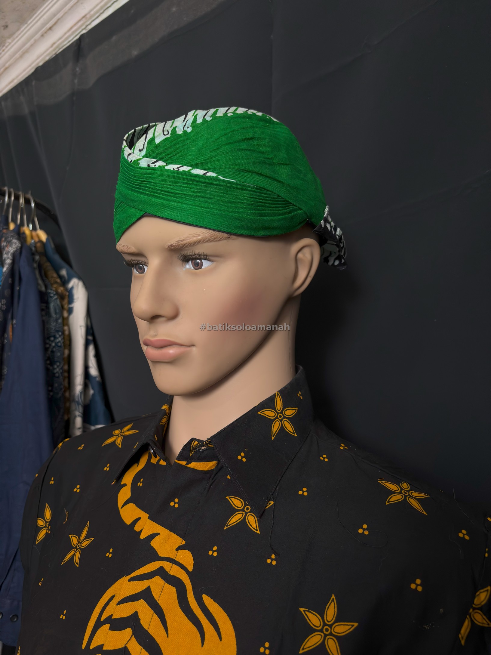 img-BLANGKON JOGJA ALUSAN SAMURAI HIJAU BISA DILIPAT-3