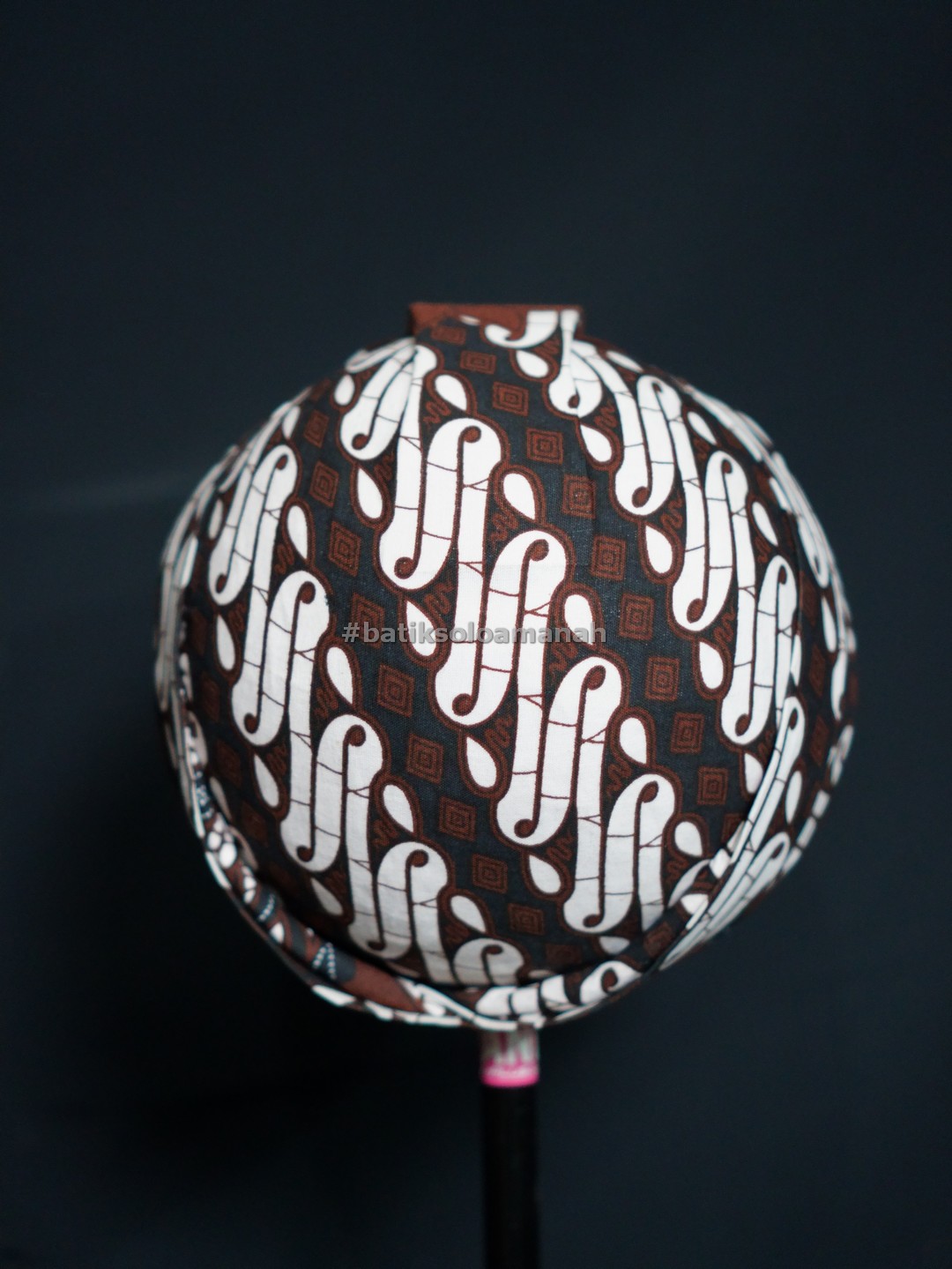 cover-BLANGKON SOLO MOTIF PARANG GURDO PUTIH-1